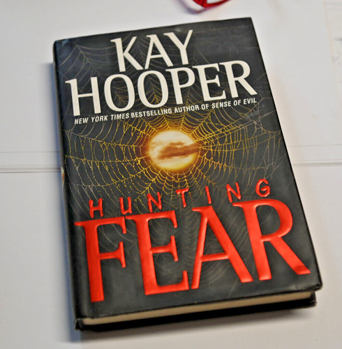 Kay hooper hunting fear - kay,